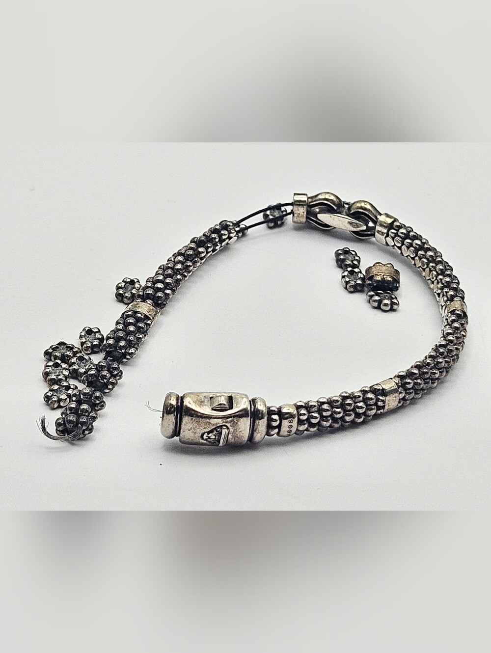 Lagos BROKEN Caviar 925 Sterling Silver Station Bracelet This is an authentic